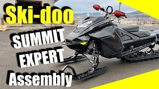 2022 Skidoo SUMMIT EXPERT 850 Unboxing amp Assembly  MAXS MOTO SHOP [upl. by Syned]