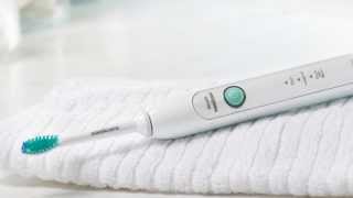 Philips Sonicare HealthyWhite [upl. by Ingeberg]