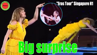 Taylor Swift makes Singapore fans fascinated with the most special things in Eras Tour [upl. by Eidolem]