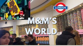 Trip to MampMs World London Largest colourful Chocolate STORE in UNITED KINGDOM [upl. by Aiseneg]