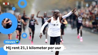 Historisch record atleet Kipchoge loopt marathon binnen 2 uur [upl. by Aramac351]