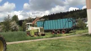 Fendt 714 Vario TMS Tridem Häckselwagen amp Claas Jaguar 695 [upl. by Pavel]