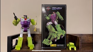 Fans Toys FT32A Gehry Transformers Masterpiece Scrapper Toy figure Review Part 1 [upl. by Laohcin]