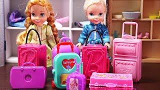 Elsa and Anna toddlers go on holidays and pack their suitcases [upl. by Gillmore]