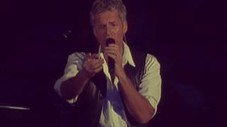 CLAUDIO BAGLIONI  FAMMI ANDAR VIA  LIVE [upl. by Esirrehc]