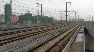 China high speed train CR400AF cut through Wuxi Dong Raiway Station by 350kmh [upl. by Anitrebla]