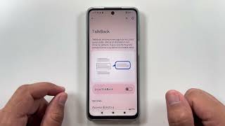 Como Desactivar el TalkBack en Motorola Moto G75 [upl. by Ollehto]