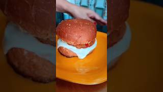 Veg cheese burger recipe veg burger burger recipe Burger shortsfeed trending [upl. by Kimbell330]