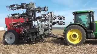 Hiniker 6000ST Strip Till [upl. by Lotsirhc]