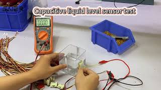 Contactless capacitance liquid level sensor installing on plastic water tank Capacitancelevelsensor [upl. by Hazem]