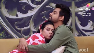 Bigg Boss 17  Samarth Aur Isha Ne Kiya Hug Gharwalon Ne Liye Maze [upl. by Eeraj]