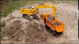 rc digger Liebherr 922 and MAN part 4 [upl. by Riatsila]