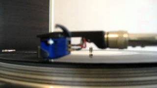 Technics SL1210MK5 with vintage MC step up phono transformer  Lentek [upl. by Inttirb]