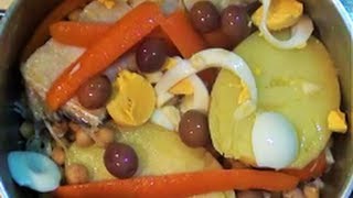 Receita de bacalhau com grão de bico by necasdevaladares [upl. by Atikim169]