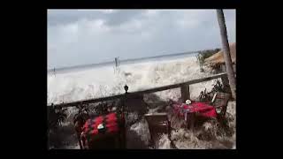 Tsunami hits Khlong Noen Beach Koh Lanta Thailand [upl. by Haroun]