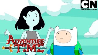 Los vampiros de Marceline  Hora de Aventura LA  Cartoon Network [upl. by Nnyltak]