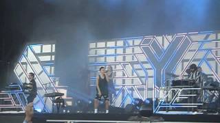 Years amp Years  Desire live Nos Alive 8th July 2016 [upl. by Fritz]