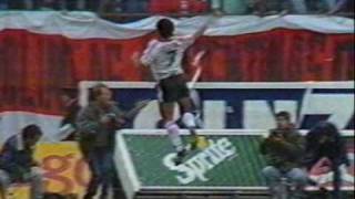 Golazo Del quotMenchoquot Medina Bello a Estudiantes De La Plata Año 1990  Resultado 2 a 0 [upl. by Ocirled]