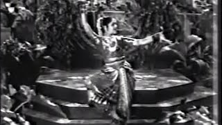 Senthamarai 1962  Padmini dance  Paadamaten naan paadamaten [upl. by Kial504]