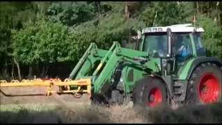 Pressing small hay bales  Fendt 412  John Deere 456 A  Hack SK 24 P  Overheem  Staverden [upl. by Gelhar72]