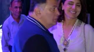 Neetu Singh was giving pose husband Rishi Kapoor was abusing [upl. by Schuh470]