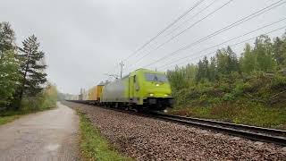 Helsingborg bound Gt 42021 by RRSReal Rail Sweden’s intermodal train by Hålldammen lake [upl. by Oniratac808]