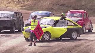 Semesterracet Vimmerby  dag 5 Finaldag Senior 14 Jul 2018 Björk parkerar på startbanan i protest [upl. by Annahvas]