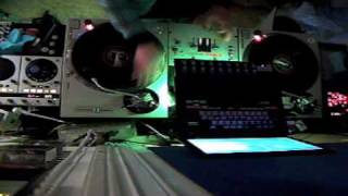 Justice  Genesis Vs Public Enemy  Bring The Noise DJ Hero [upl. by Ardnaeel]