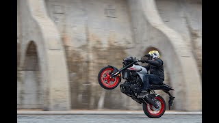 How to wheelie Yamaha’s MT03 [upl. by Anih667]