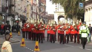 Royal Lifeguards Changing of the guard windsor 25th Nov 08 [upl. by Nwahsel232]