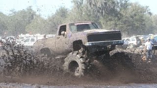 33 min Longest mudding video Trucks GONE WILD  33 min 2016 september [upl. by Daenis]