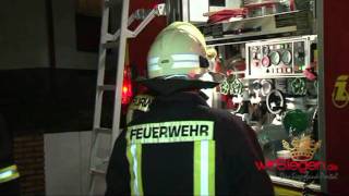 Feuerwehr löschte Kaminbrand in Kreuztal Ferndorf [upl. by Sualohcin486]