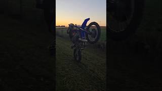 Wheelie yz250x wheelie yamaha [upl. by Coucher66]