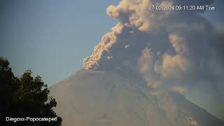 Actividad Del volcan popocatépetl actividad continua [upl. by Wynny325]