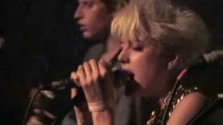 The Five OClock Heroes feat Agyness Deyn Who live au Jalouse Rocks Paris Le Showcase [upl. by Howlond788]