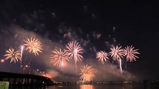 Bradenton Area Riverwalk Regatta fireworks show  Bradenton Herald  Bradentoncom [upl. by Airotahs]