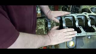 measuring and checking oil clearance on rods and main bearings [upl. by Krispin]