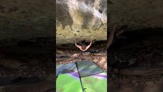 Suplexing Navajos V10 bouldering [upl. by Brendan]