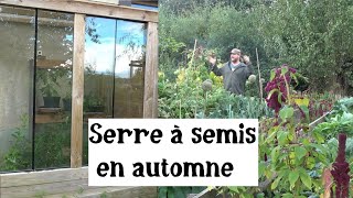 Une serre à semis en automnehiver [upl. by Pinckney]