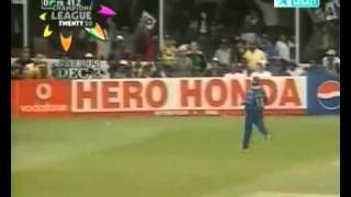 Rahul Dravid 153 and sourav ganguly 183 part 2 [upl. by Nollat432]