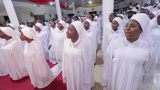 Rivers State Mass Choir rendering melodious songs to the Holy Father during 2019 Choristers Week [upl. by Ainival]