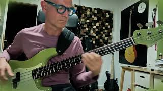 La Bella Flatwounds  Fender Custom Shop 62 Precision bass  Cantaloup Island bass jam [upl. by Toille]