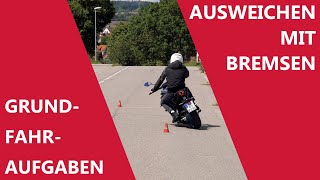 Ausweichen nach Bremsen Grundfahraufgaben Motorrad Führerschein [upl. by Siraj823]