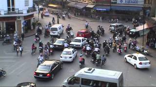 VIETNAM how to cross roads in Hanoi sdvideo [upl. by Rafaelita587]