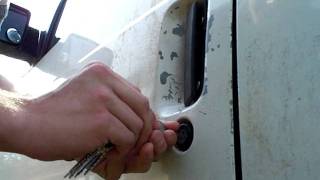 Chevy Astro van Jiggler lock picking [upl. by Aonehc]