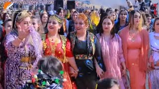 چشمیدرnewroz dawat halparke dance hawramikurdishmusic [upl. by Dnyletak965]