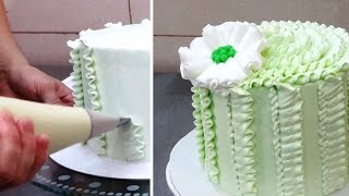 Buttercream Ruffles Cake Decorar con Crema de Mantequilla by CakesStepbyStep [upl. by Syramad]