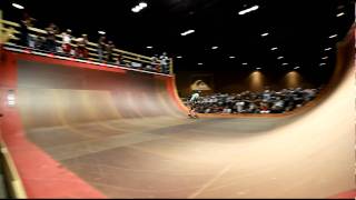 Mike McGills McTwist run at Surf Expo 80s Vert Challenge [upl. by Tarsus421]