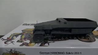 German HANOMAG Sdkfz 2511 Tamiya 135 Установка бортов фонарей шанцевого инструмента [upl. by Aihsital990]