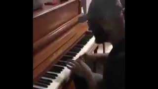 Kaaris « tchoin » au piano [upl. by Yduj343]